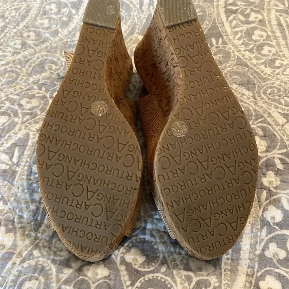 Arturo chiang gold and tan cork wedge